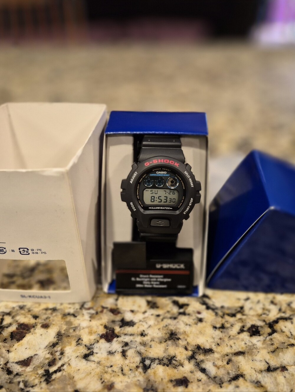 Casio G-Shock DW6900 - Picture 2 of 6